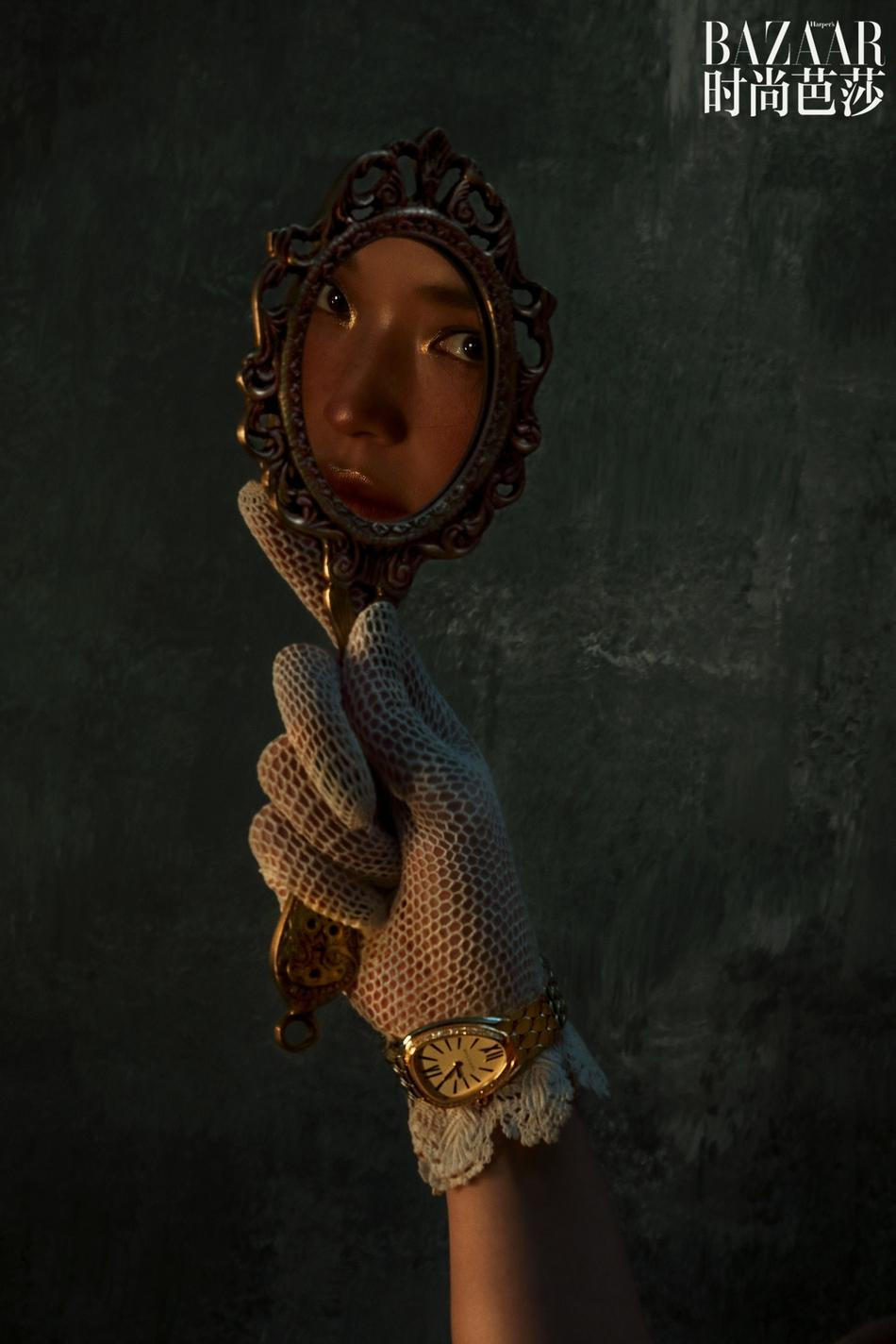 Dân mạng đều thích thú trước bộ ảnh mới của Thư Kỳ. Mọi người không ngớt lời khen ngợi sắc vóc "không tuổi" dù cô đã U50. Dân mạng đều thích thú trước bộ ảnh mới của Thư Kỳ. Mọi người không ngớt lời khen ngợi sắc vóc "không tuổi" dù cô đã U50.