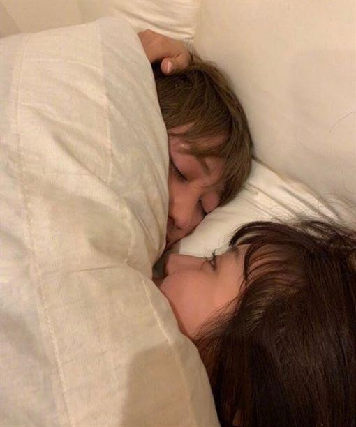 Ryo bị tung ảnh &quot;giường chiếu&quot;