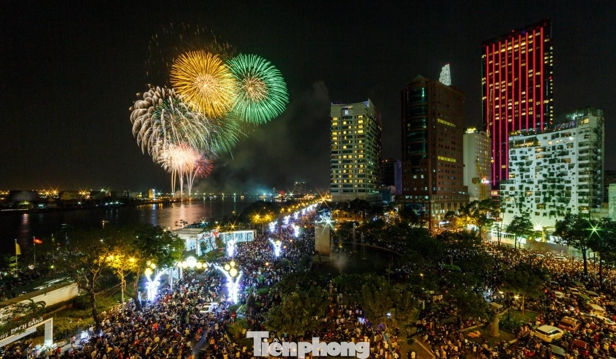 Bắn pháo hoa dịp lễ 30/4/2019