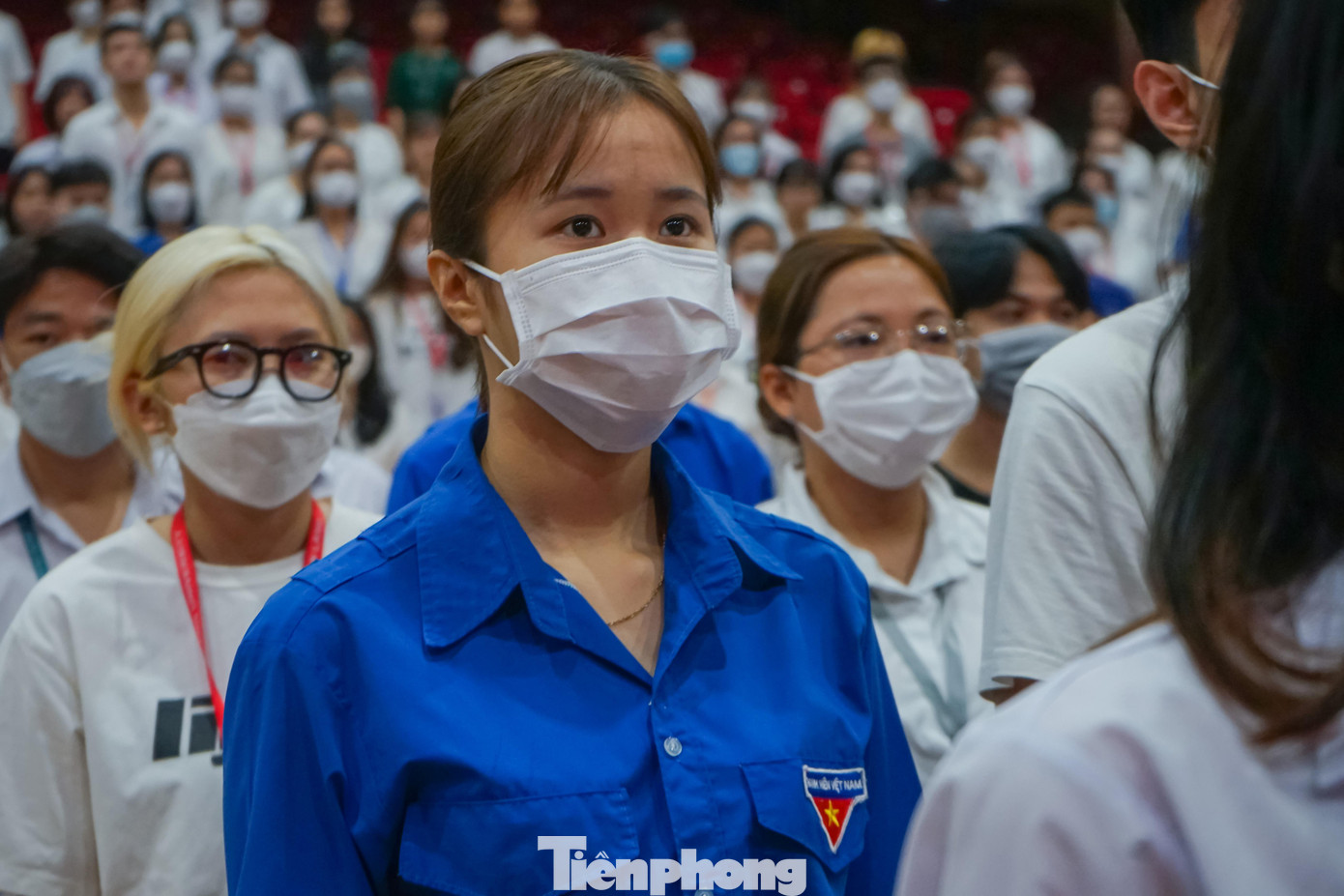 “Tham gia chiến dịch 'Mùa Hè Xanh', mình có cơ hội được trải nghiệm và học hỏi được rất nhiều điều bổ ích cho bản thân. Ngoài tiếp thu những bài học quý báu, mình còn được làm những việc giúp ích cho cộng đồng”, một nữ chiến sĩ chia sẻ.