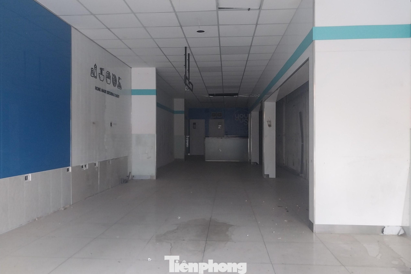 Tuy nhiên, sau khi trải qua đại dịch, hầu hết các mặt bằng trên dù giảm giá rất nhiều lần nhưng vẫn trong tình trạng không có người thuê. Điều này khiến nhiều chủ nhà phải chấp nhận thương lượng hoặc bỏ trống trong thời gian đợi thị trường hồi phục.