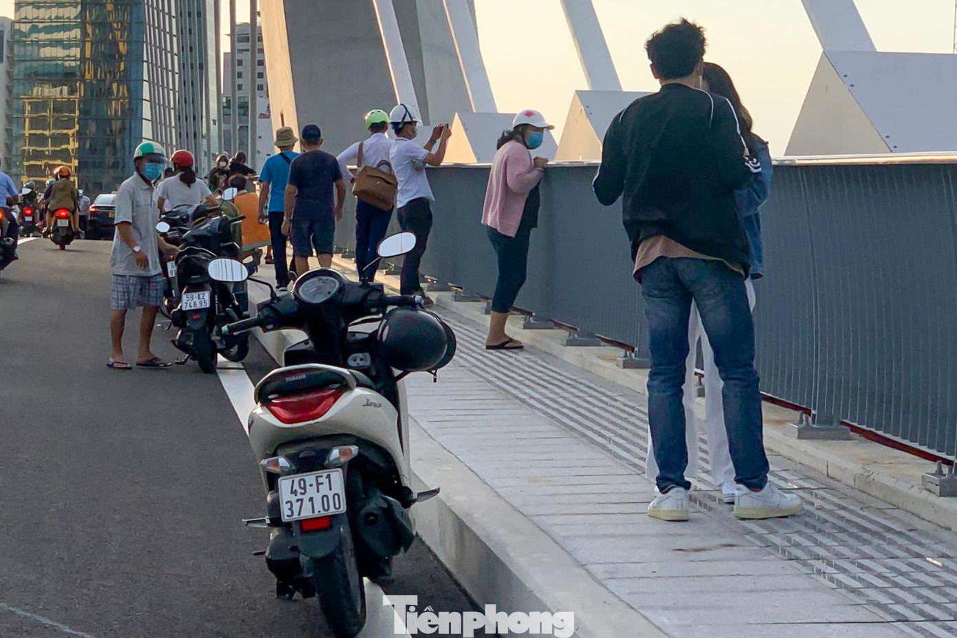 Từ cầu Thủ Thiêm 2, người dân thành phố có thể ngắm nhìn các cảnh quan đặc trưng của thành phố mang tên Bác và là nơi hứa hẹn sẽ là địa điểm check-in thú vị của người dân thành phố và du khách.