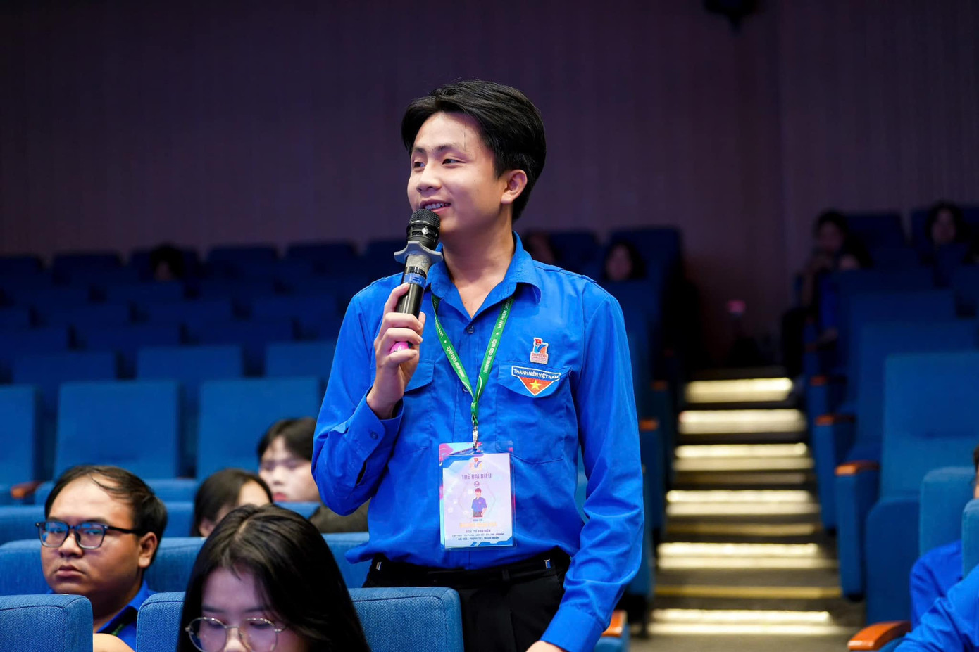 Đại biểu tham gia đóng góp ý kiến và đề ra những giải pháp cho công tác Đoàn và phong trào thanh niên trong nhiệm kỳ mới.