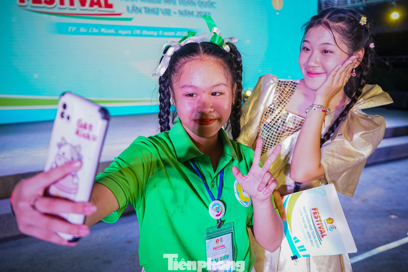 “Thông qua các chuỗi hoạt động diễn ra trong khuôn khổ chương trình, ngoài việc tạo cho các em một sân chơi học hỏi thì bên cạnh đó Festival các Nhà thiếu nhi toàn quốc còn là dịp để các Cung, Nhà Thiếu nhi, các Trung tâm hoạt động Thanh thiếu nhi trên khắp cả nước có cơ hội giao lưu chia sẻ kinh nghiệm”, anh Lê Anh Quân chia sẻ thêm