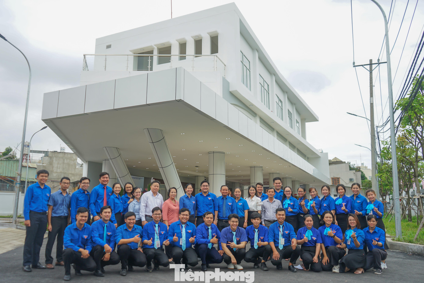 Dự án tọa lạc tại đường HT25, phường Hiệp Thành (quận 12, TPHCM) được thực hiện với kinh phí đầu tư gần 25 tỷ đồng trên tổng diện tích đất xây dựng 2363.9m2 gồm 1 trệt và 2 tầng lầu gồm các khu chức năng khác nhau.