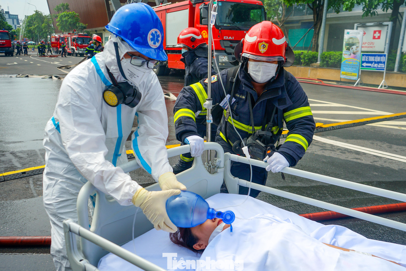 Nhận định tính chất nghiêm trọng của vụ cháy, lãnh đạo Phòng PC07 đã báo cáo Ban Giám đốc Công an Thành phố Hồ Chí Minh để xin chi viện từ Lãnh đạo UBND Thành phố xin điều động thêm Trung tâm cấp cứu 115 – Sở Y tế, Bộ Tư lệnh Thành phố để cùng tham gia công tác chữa cháy và cứu nạn, cứu hộ.