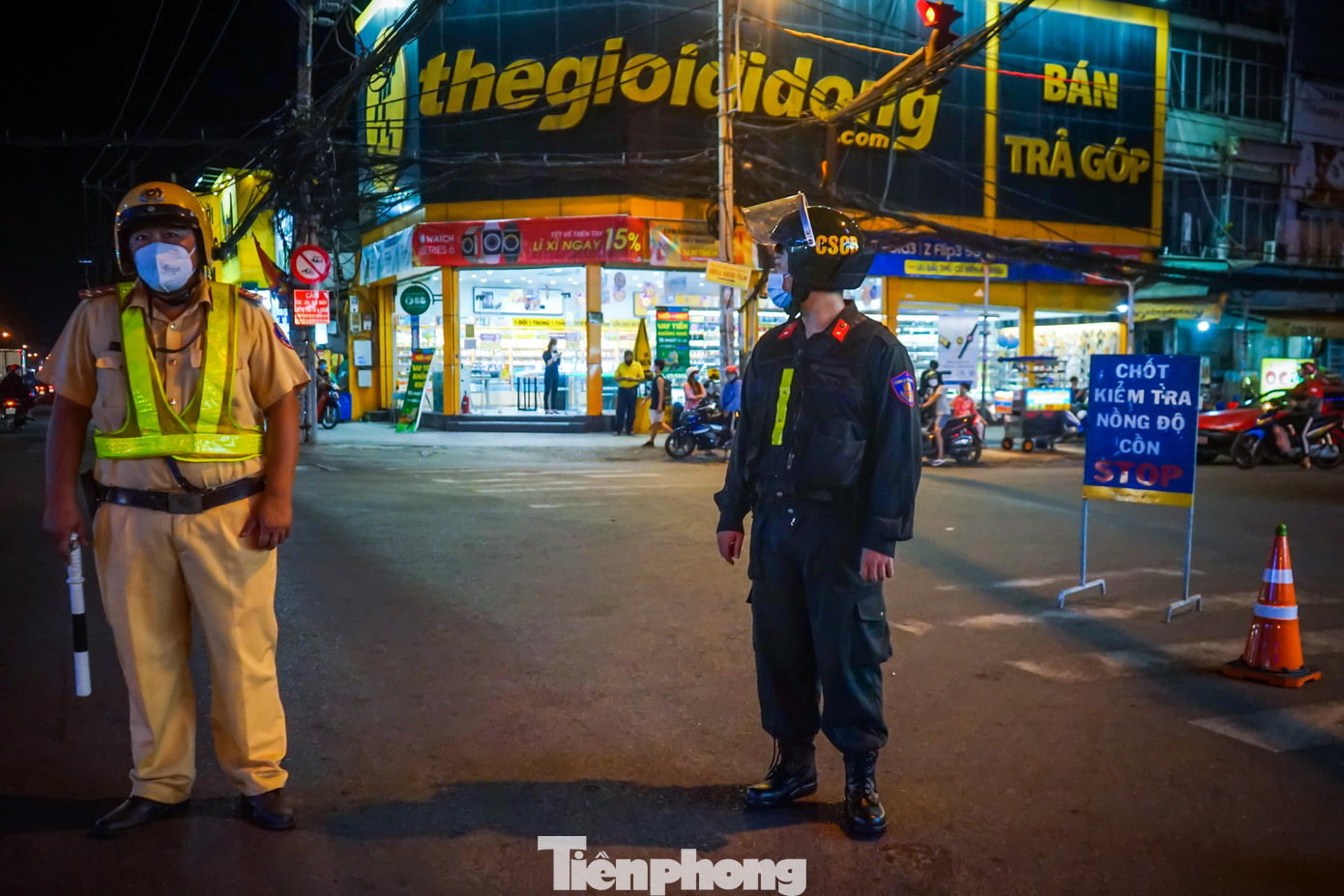 Sau khi họp bàn, lực lượng chức năng đã cho lập chốt tại ngã ba đường số 10 và Quốc lộ 50 (đoạn qua địa bàn xã Bình Hưng, huyện Bình Chánh) để kiểm tra ngẫu nhiên một số trường hợp. Đây là tuyến đường thường xuyên xảy ra tai nạn giao thông liên quan đến rượu bia và có nhiều quán nhậu mở xuyên đêm vào dịp cuối tuần.