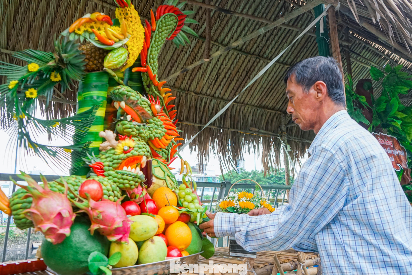 “Tôi thấy hoạt động này thật ý nghĩa vì thông qua hoạt động tôi được giao lưu và học hỏi được rất nhiều điều từ các nhà vườn khác. Tôi hy vọng rằng đây sẽ là một trong những sự kiện văn hóa sẽ được tổ chức trong những năm tiếp theo”, một nhà vườn (ngụ tỉnh Bến Tre) chia sẻ.