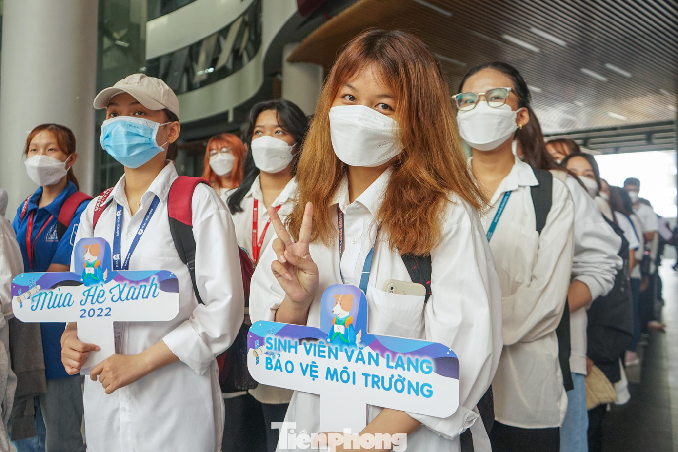 Để chuẩn bị cho chiến dịch 'Mùa Hè Xanh' 2022, Ban Thường vụ Đoàn trường và Ban Thư ký Hội Sinh viên trường đã xây dựng kế hoạch kỹ càng, tìm cách ráp nối các hoạt động với nhau để xác định các mục tiêu trọng tâm ngay từ đầu tháng Sáu.