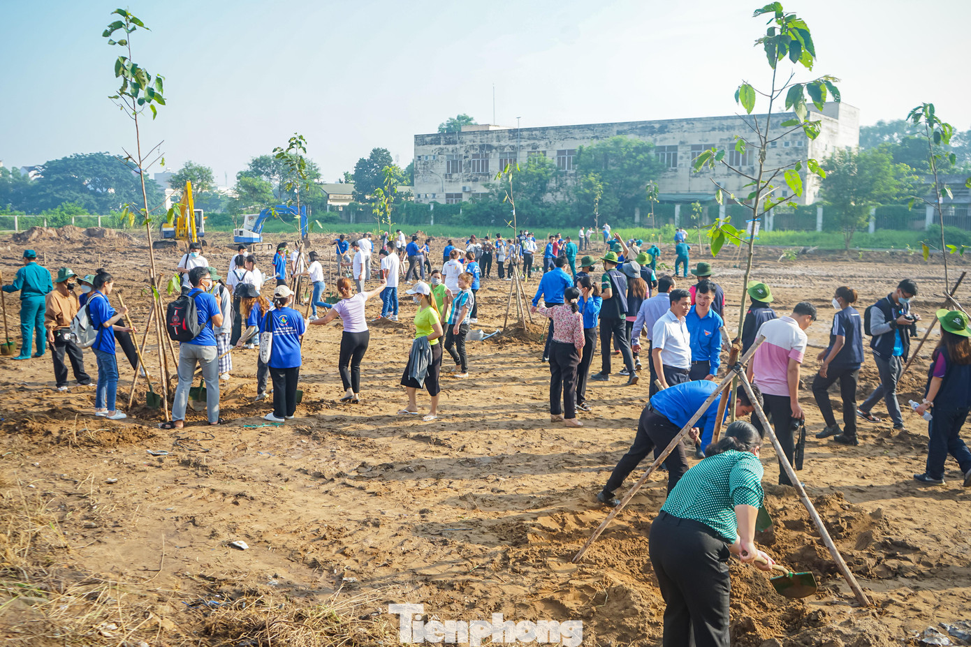 Chương trình nhằm mục đích nâng cao nhận thức của đoàn viên, thanh thiếu niên và nhân dân về vai trò của rừng, vấn đề bảo vệ rừng, bảo vệ nguồn nước, bảo vệ môi trường và ứng phó với biến đổi khí hậu, đồng thời cũng nhằm thực hiện Đề án trồng 1 tỷ cây xanh của Chính phủ và Nghị quyết Đại hội Đoàn toàn quốc lần thứ XI.