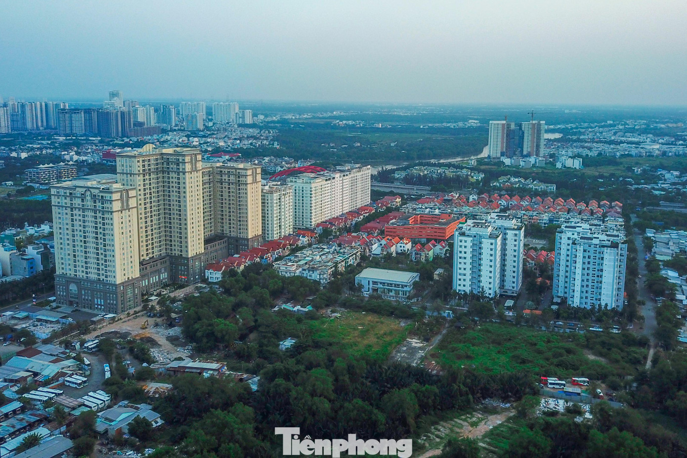 Hàng chục hộ dân bị 'đầu độc' khói đốt rác suốt nhiều năm ảnh 1