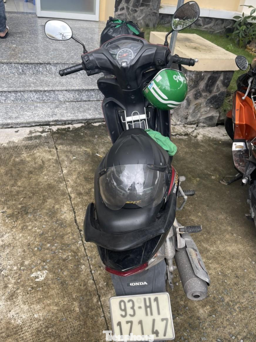 Chiếc xe máy bị trộm cắp tại cơ quan Công an Chiếc xe máy bị trộm cắp tại cơ quan Công an