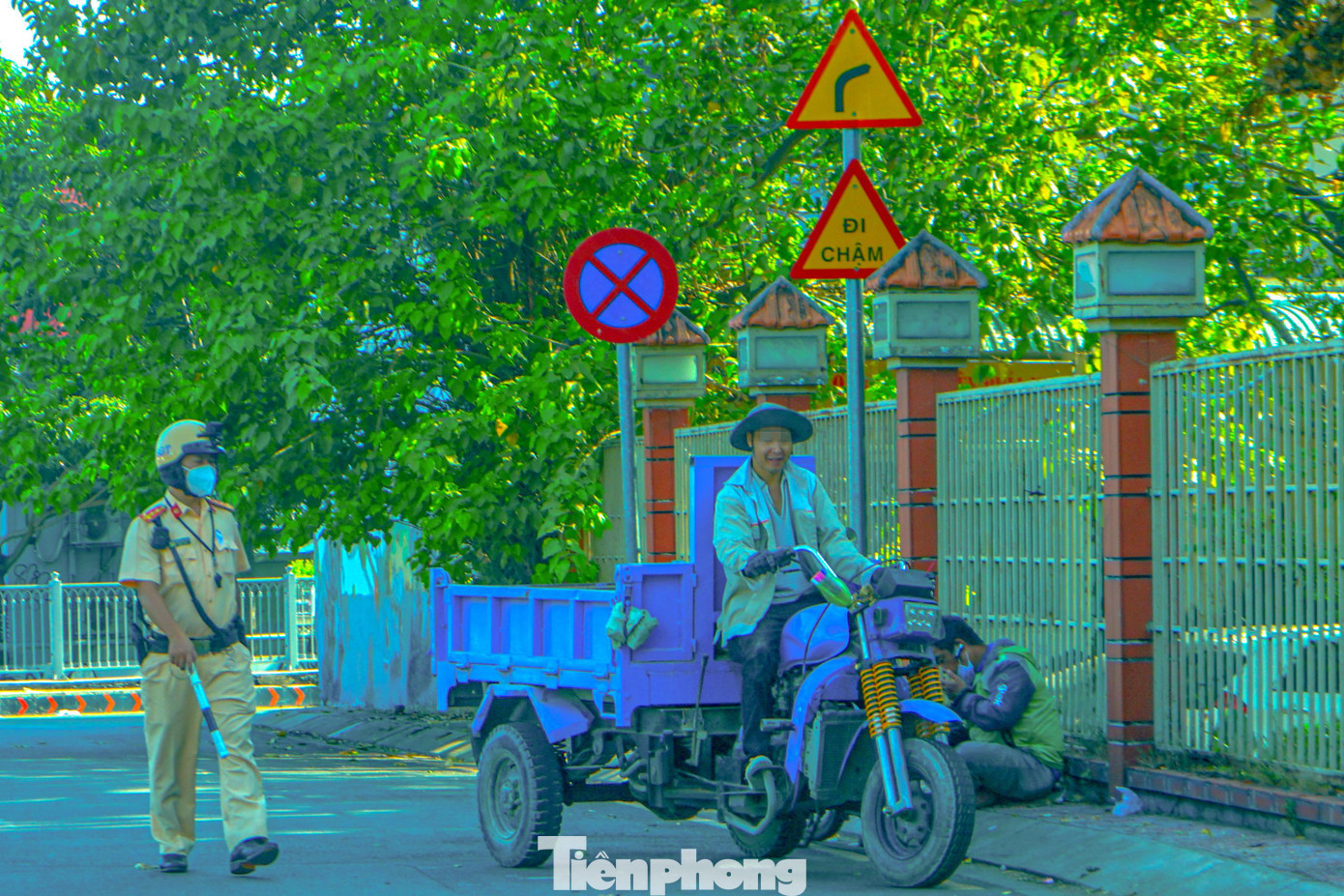 CSGT tuýt còi anh R-Lan T cùng phương tiện