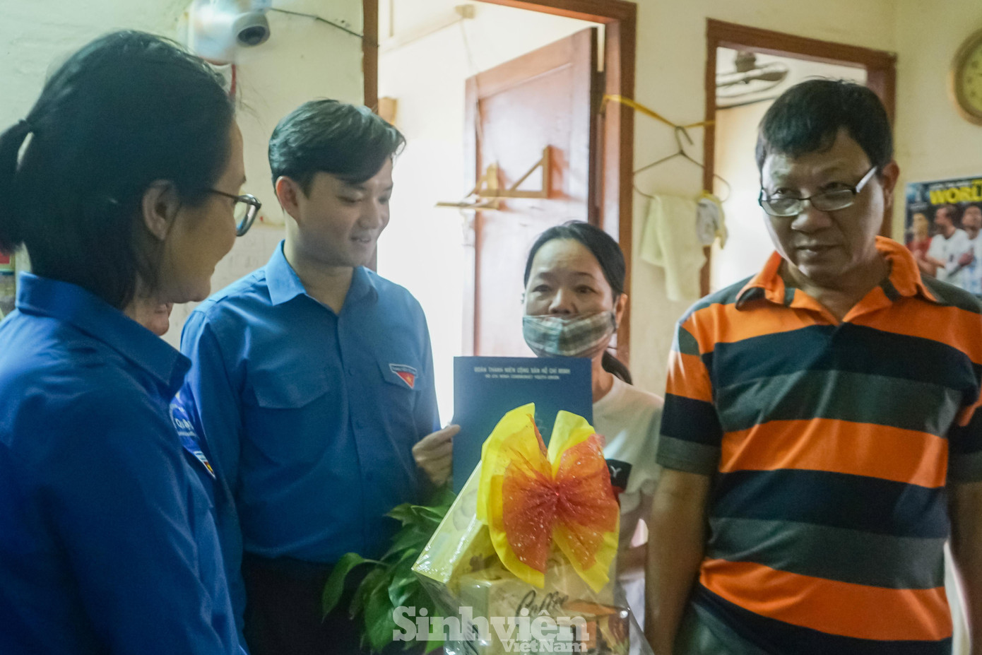 Chiến dịch "Xuân tình nguyện lần thứ 15" sẽ có hệ thống 6 chỉ tiêu, với nhiều nội dung, phần việc ý nghĩa như: Tổ chức thăm tặng quà cho 15 ký túc xá sinh viên và 46 khu lưu trú văn hóa, khu nhà trọ thanh niên công nhân; Vận động 1.500 đơn vị máu; Tổ chức 22 đội hình trực chốt, điều phối giao thông...