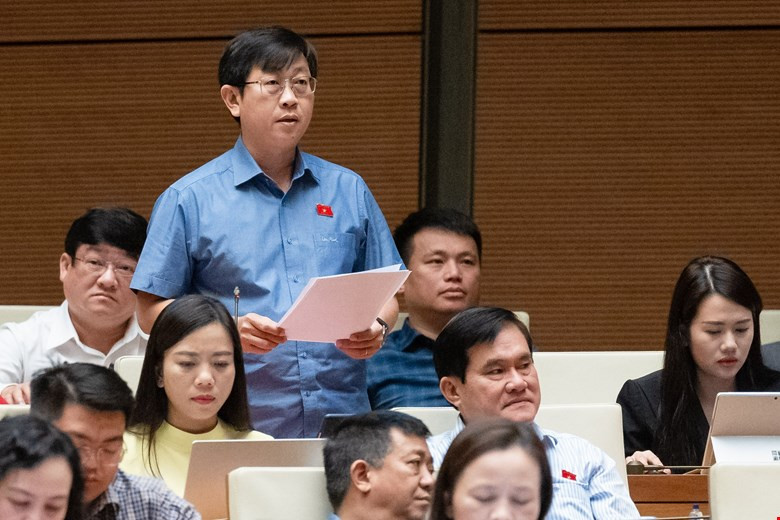 Đại biểu Nguyễn Hữu Thông (đoàn Bình Thuận). Ảnh: QH