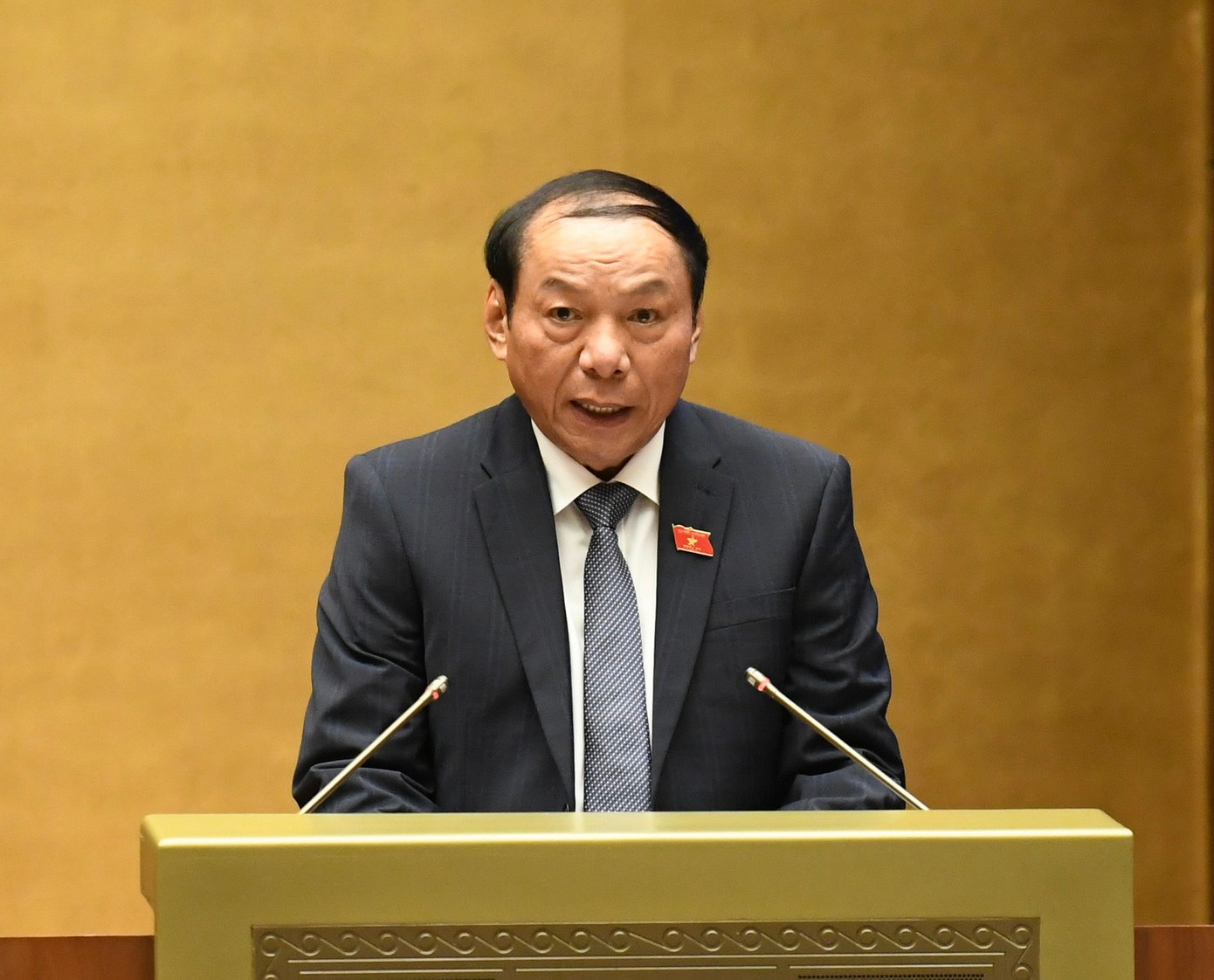 Bộ trưởng Bộ VHTT&amp;DL Nguyễn Văn Hùng