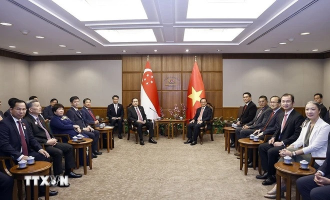 Chủ tịch Quốc hội Trần Thanh Mẫn hội đàm với Chủ tịch Quốc hội Singapore Seah Kian Peng. (Ảnh: Doãn Tấn/TTXVN)