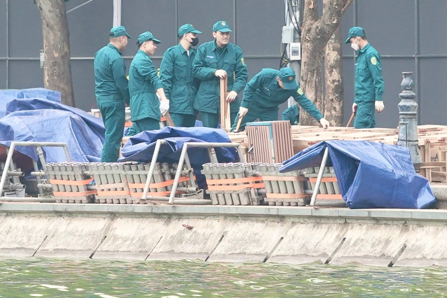 Được biết, 5 điểm bắn pháo hoa tầm cao gồm 3.600 quả (mỗi trận địa gồm 600 quả); pháo hoa tầm thấp gồm tổng số 540 giàn (mỗi trận địa gồm 90 giàn).