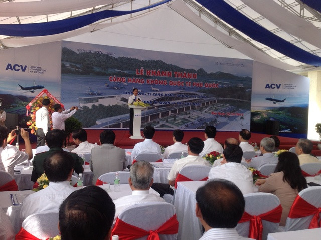 Thủ tướng Nguyễn Tấn Dũng: Cảng hàng không Quốc tế Phú Quốc góp phần bảo vệ vùng trời, vùng biển Tổ quốc