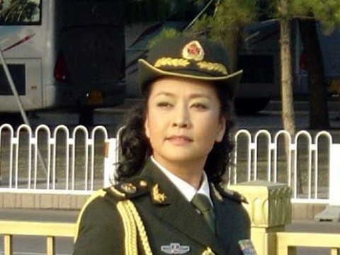 Đệ nhất phu nhân Trung Quốc Bành Lệ Viện 