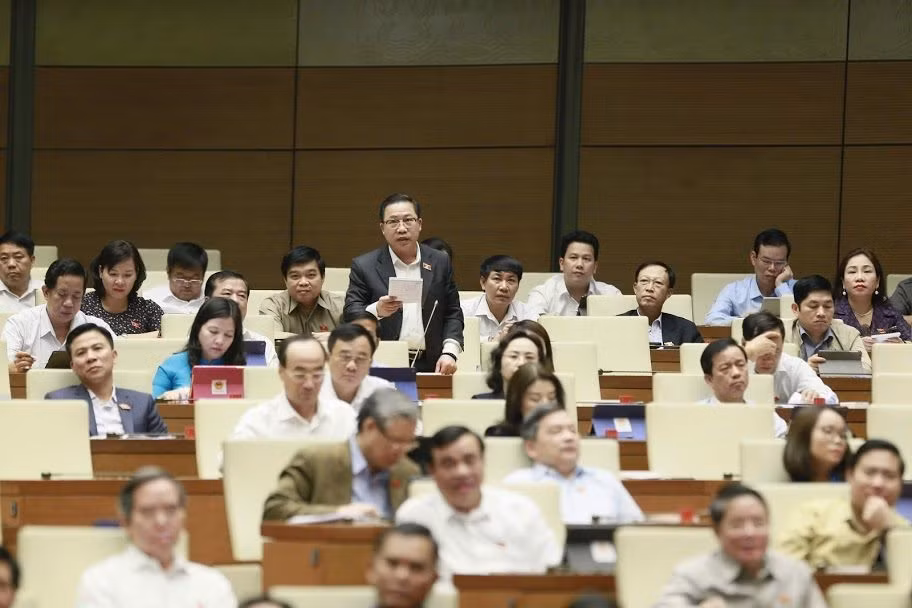 'Đường ra biển' sao lại hỏi Bộ trưởng Nông nghiệp? ảnh 3