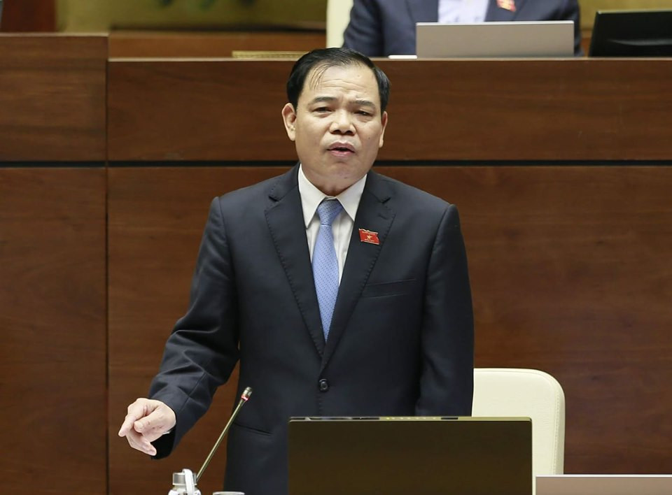 'Đường ra biển' sao lại hỏi Bộ trưởng Nông nghiệp? ảnh 2