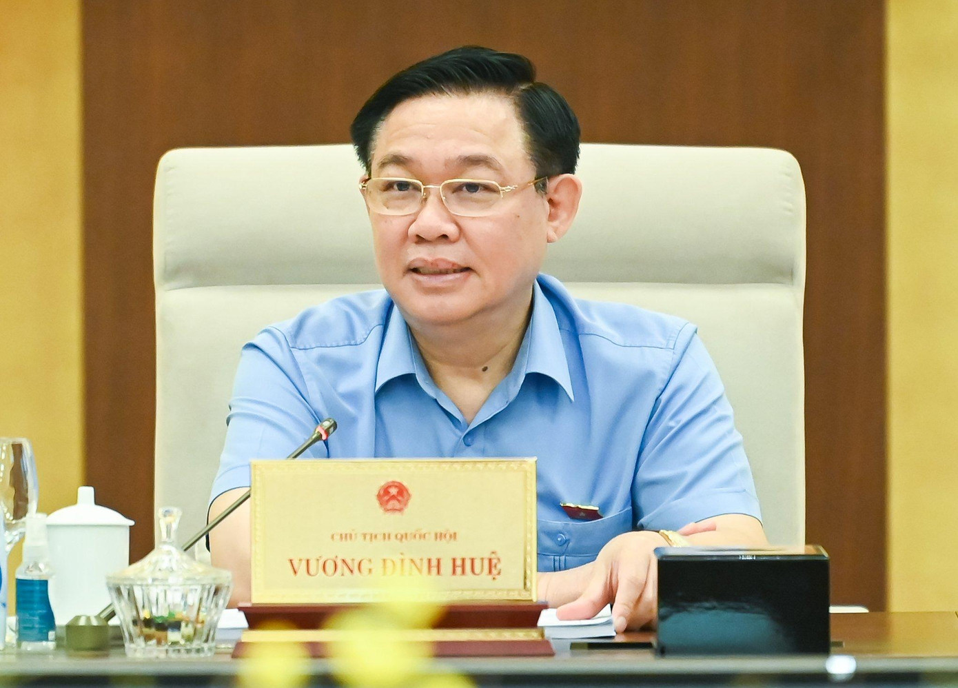 Chủ tịch Quốc hội Vương Đình Huệ phát biểu tại phiên họp