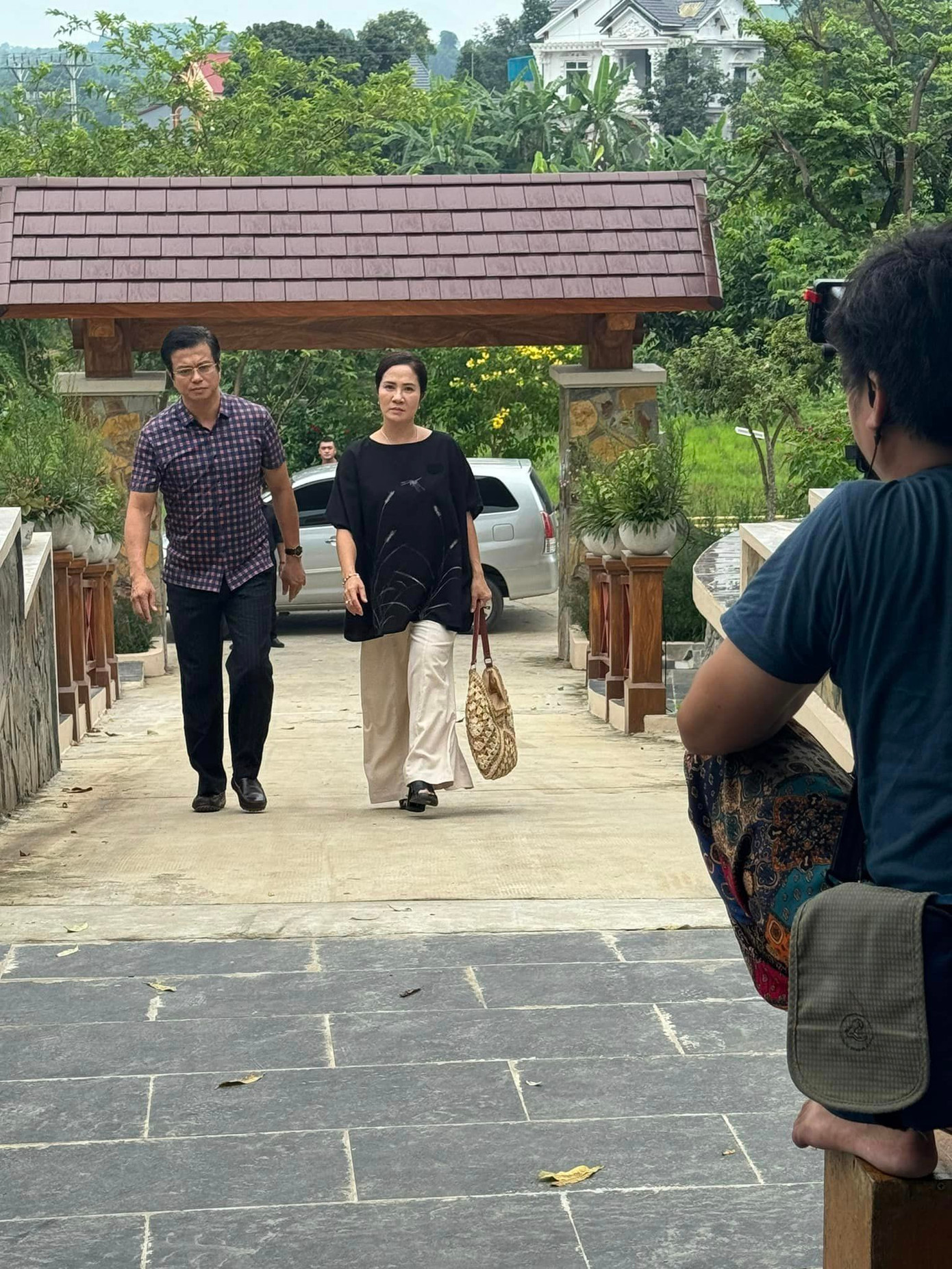 Một số hình ảnh hậu trường được NSƯT Nguyệt Hằng chia sẻ. Một số hình ảnh hậu trường được NSƯT Nguyệt Hằng chia sẻ.