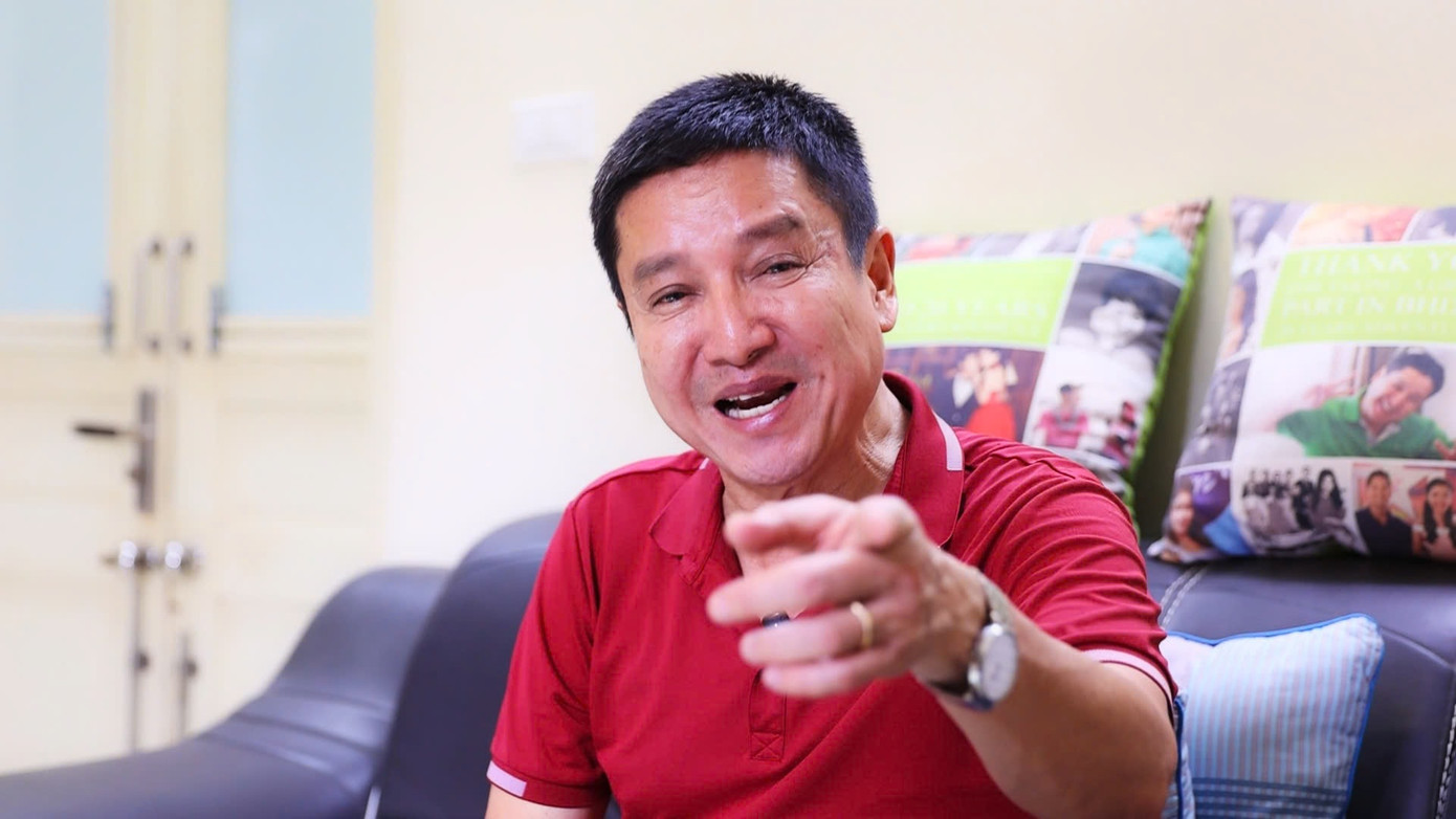 “Nuối tiếc không giải quyết vấn đề gì, đó là bài học lớn nhất của tôi. Tôi quan điểm mọi chuyện là phúc phần để an nhiên đón nhận nó", NSƯT Chí Trung nói.