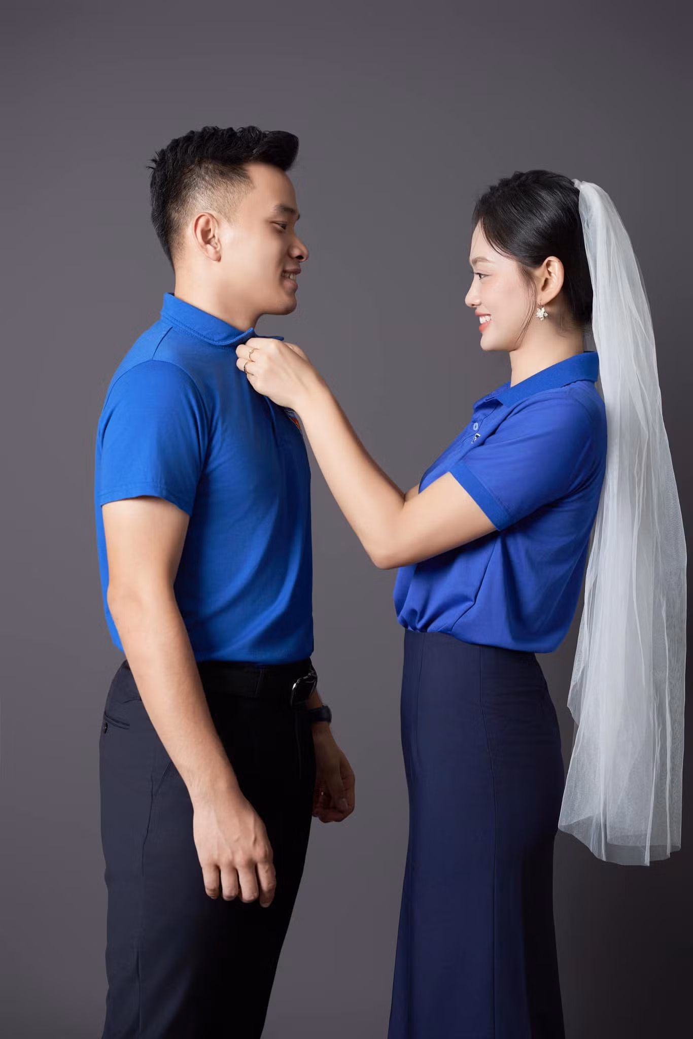 Thu Hoài là chuyền hai của CLB VietinBank. Cô từng ghi dấu ấn khi là chuyền hai đầu tiên giành danh hiệu chuyền hai xuất sắc nhất giải bóng chuyền trẻ vô địch Đông Nam Á 2016.