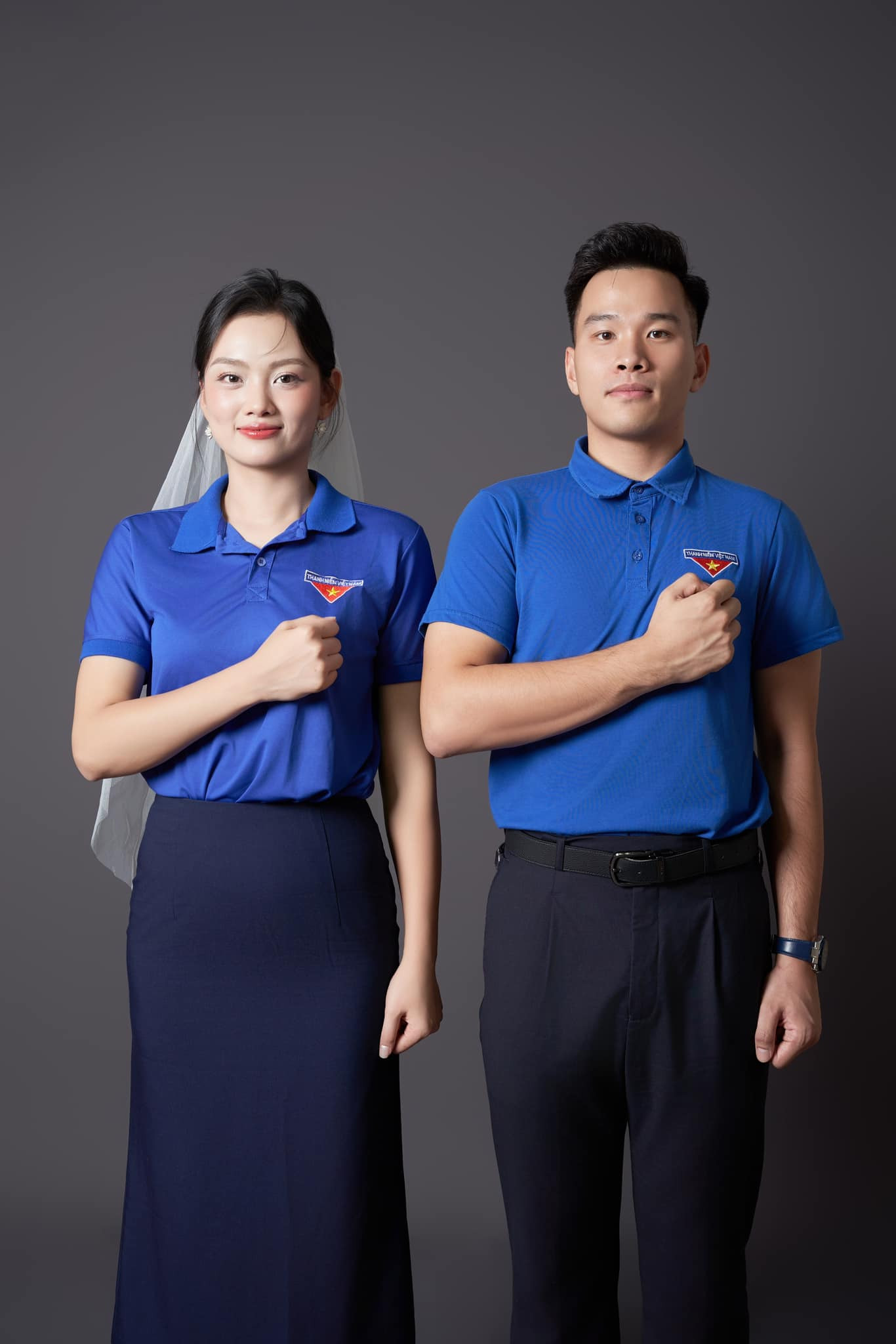 Thu Hoài cho biết cô nhận được lời cầu hôn của bạn trai hồi tháng 5, đúng sinh nhật 26 tuổi. "Khoảnh khắc được bạn trai cầu hôn, tôi khá bối rối. Tuy nhiên, chúng tôi đã có thời gian tìm hiểu vừa đủ để quyết định về chung một nhà. Tôi chuẩn bị tâm lý để bước vào cuộc sống hôn nhân", cô tâm sự. Thu Hoài cho biết cô nhận được lời cầu hôn của bạn trai hồi tháng 5, đúng sinh nhật 26 tuổi. "Khoảnh khắc được bạn trai cầu hôn, tôi khá bối rối. Tuy nhiên, chúng tôi đã có thời gian tìm hiểu vừa đủ để quyết định về chung một nhà. Tôi chuẩn bị tâm lý để bước vào cuộc sống hôn nhân", cô tâm sự.