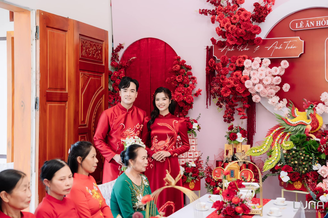 Trước đó, Anh Đào được bạn trai cầu hôn tại Nha Trang. Cô xúc động bật khóc khi Anh Tuấn bí mật đặt vé vào Nha Trang nhân dịp bạn gái tham dự lễ trao giải Cánh diều vàng. Trước đó, Anh Đào được bạn trai cầu hôn tại Nha Trang. Cô xúc động bật khóc khi Anh Tuấn bí mật đặt vé vào Nha Trang nhân dịp bạn gái tham dự lễ trao giải Cánh diều vàng.