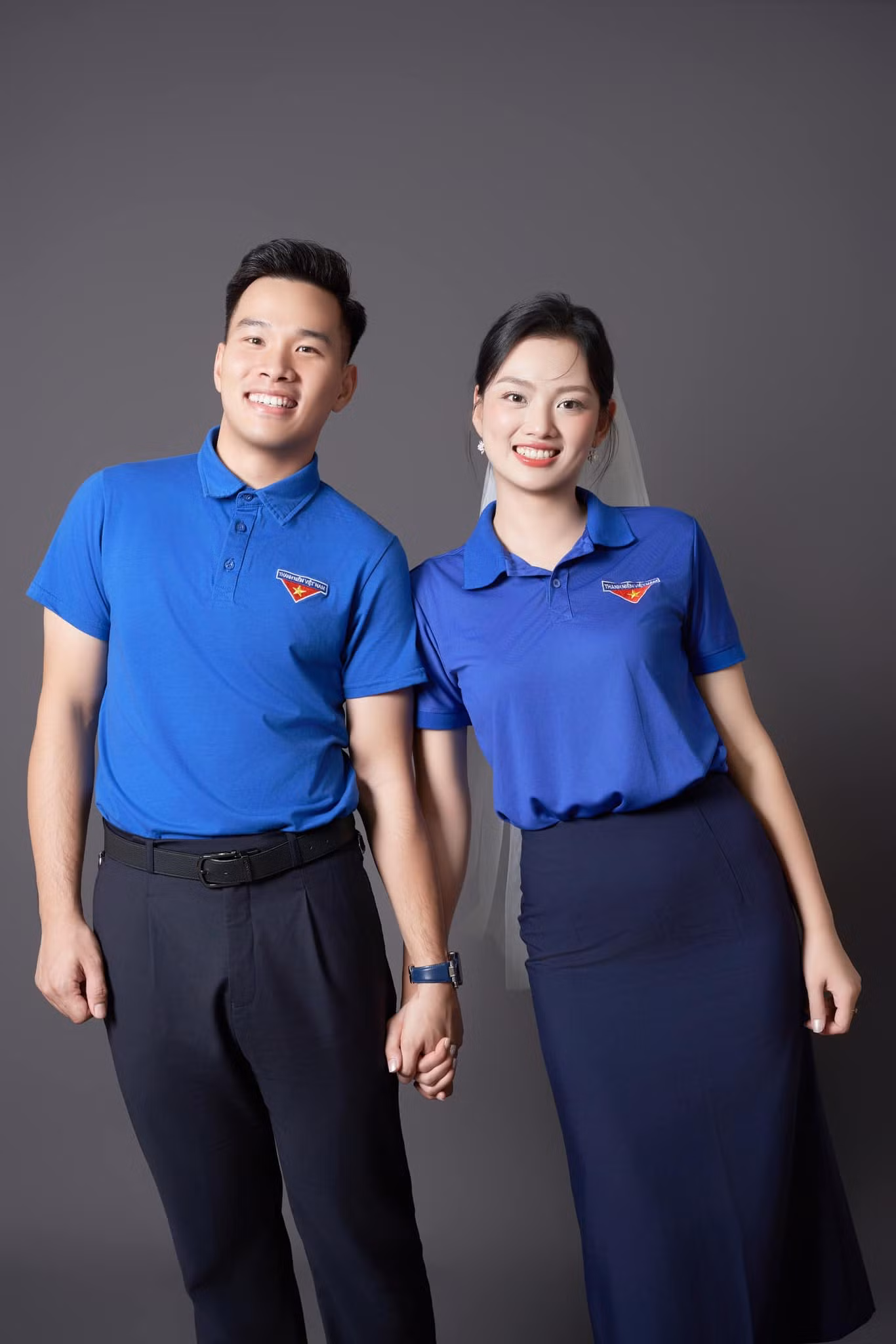 Bạn trai của Thu Hoài tên là Thái Bảo Anh, năm nay 26 tuổi, cùng quê Thái Bình. Anh hiện làm việc ở Tỉnh Đoàn Thái Bình.