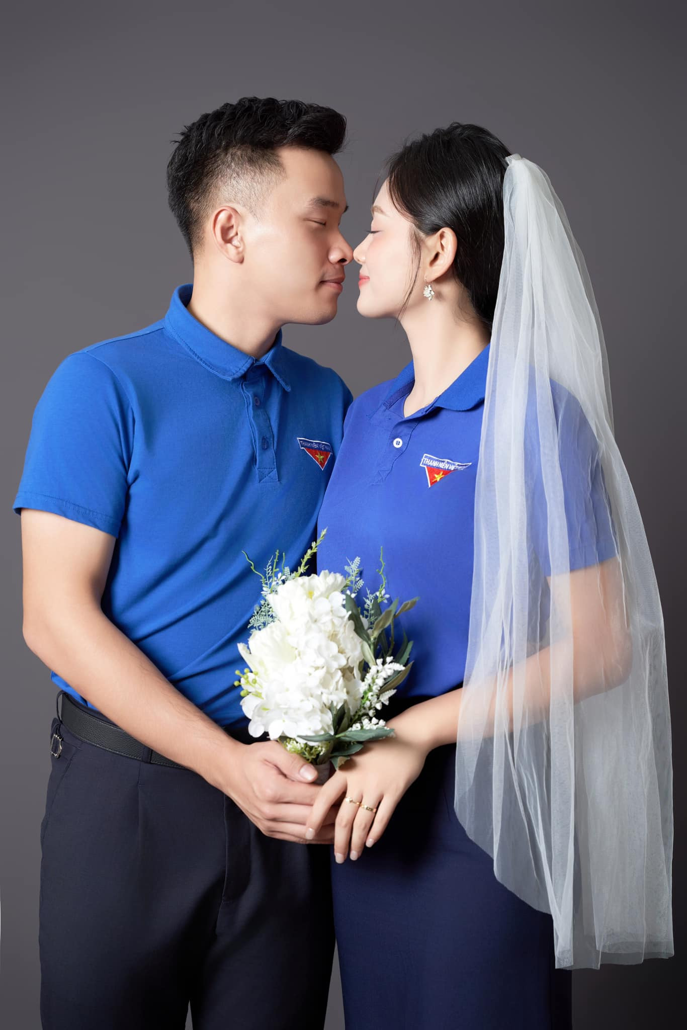 Thu Hoài là chuyền hai của CLB VietinBank. Cô từng ghi dấu ấn khi là chuyền hai đầu tiên giành danh hiệu chuyền hai xuất sắc nhất giải bóng chuyền trẻ vô địch Đông Nam Á 2016. Thu Hoài là chuyền hai của CLB VietinBank. Cô từng ghi dấu ấn khi là chuyền hai đầu tiên giành danh hiệu chuyền hai xuất sắc nhất giải bóng chuyền trẻ vô địch Đông Nam Á 2016.