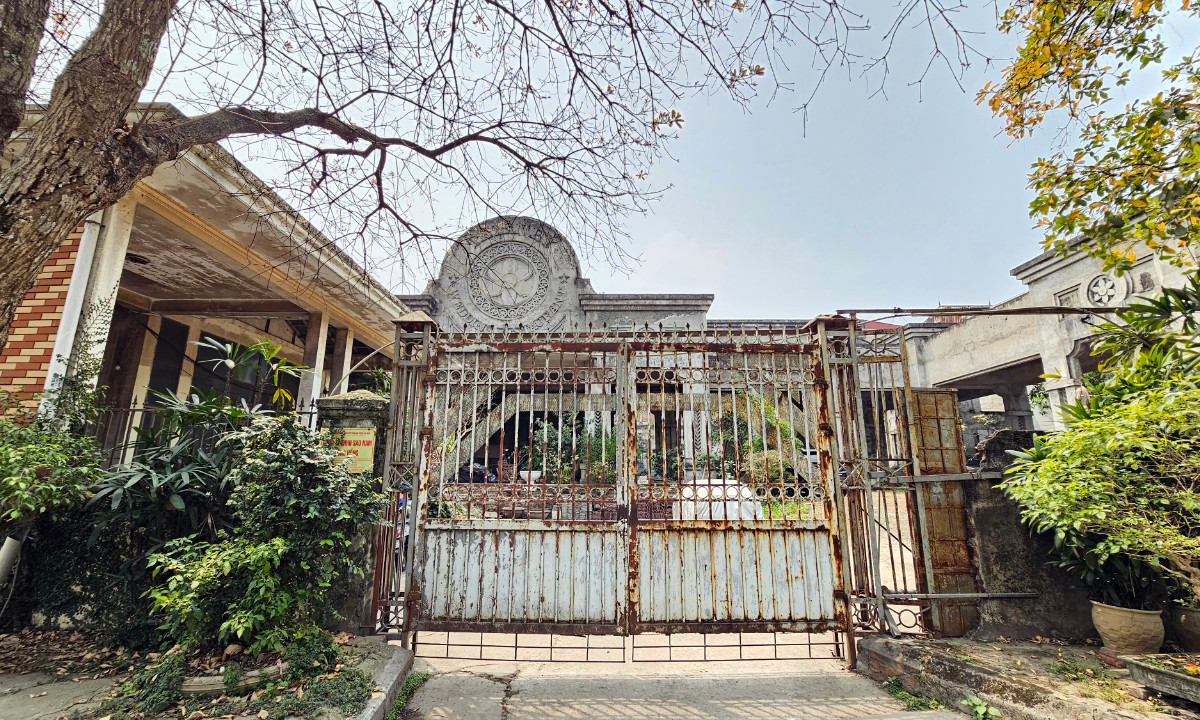 Đến thời điểm thanh tra, các công trình xây dựng này vẫn còn tồn tại trên đất của Cảng Hà Nội, chưa được xử lý.