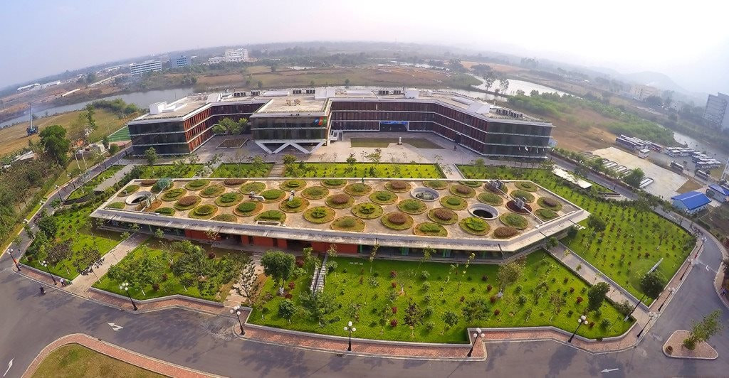 Khu công nghệ cao Hòa Lạc