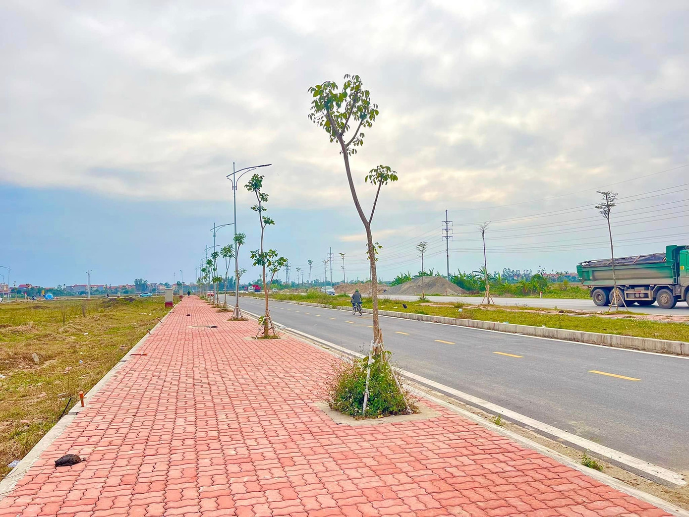 Hạ tầng tại khu đất đấu giá Hạ tầng tại khu đất đấu giá