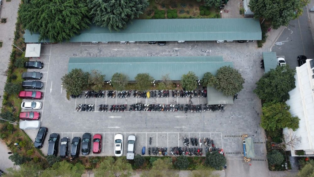 Một bãi đỗ xe trái phép trên địa bàn quận Cầu Giấy