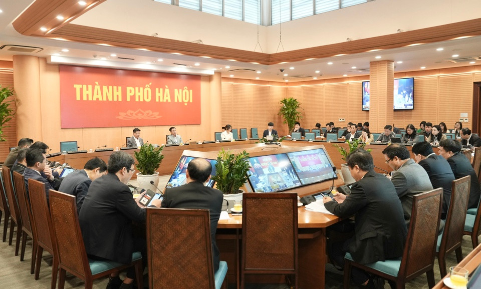 Toàn cảnh phiên họp ngày 27/2.