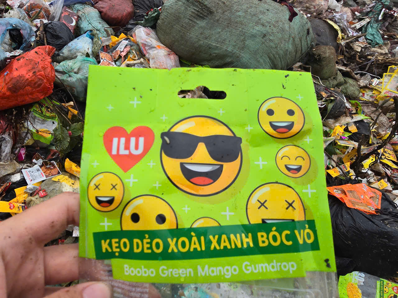 Sản phẩm kẹo dẻo xoài xanh bóc vỏ