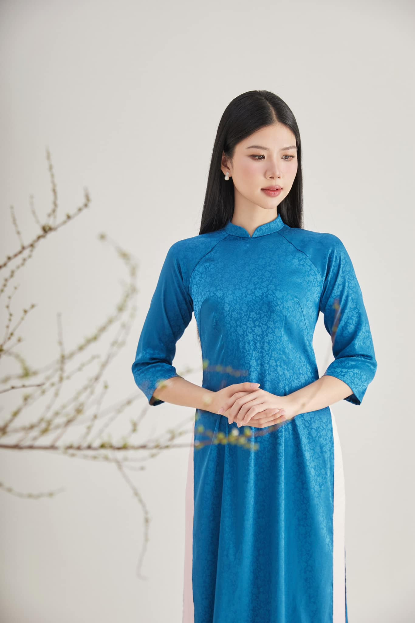 Linh Đan cho biết đã theo đuổi lối sống lành mạnh nhiều năm nay. Cô thường xuyên chia sẻ những video truyền cảm hứng về nấu nướng và luyện tập thể thao thông qua nền tảng mạng xã hội. Ở vòng nhân trắc học, cô được các bác sĩ khen răng đều và có nụ cười duyên.