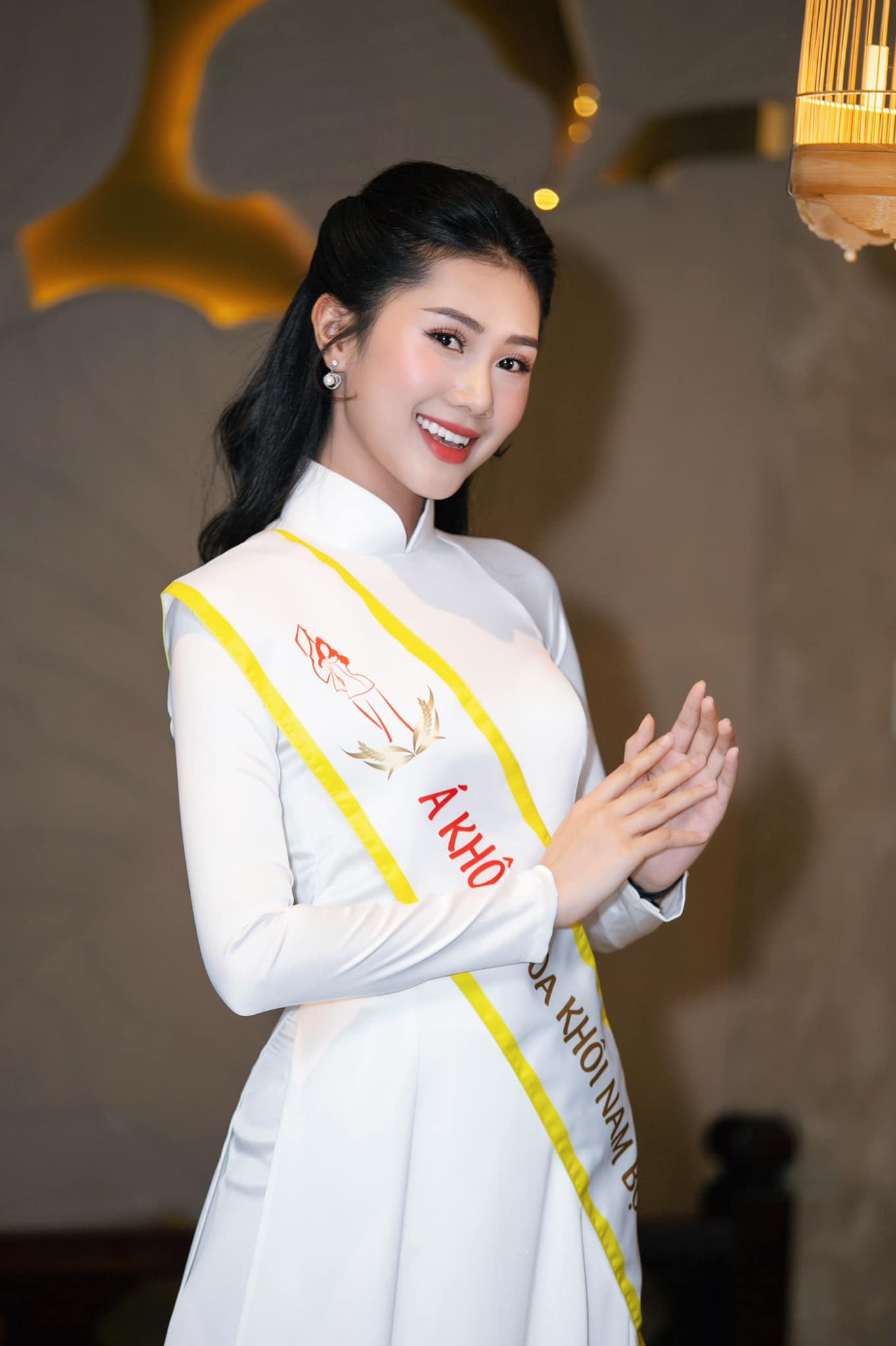 Thùy Nhiên nói cô muốn học tập thật tốt ngành Quản trị kinh doanh để phát triển toàn diện kiến thức về thương mại, kinh tế, nhân sự, truyền thông, tài chính, kế toán. Những yếu tố này giúp cô hoàn thiện bản thân và hướng tới phiên bản tốt hơn trong tương lai.