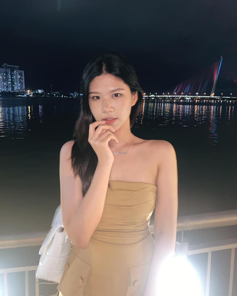 Linh Đan nói cô chọn Hoa Hậu Việt Nam chứ không phải bất kỳ cuộc thi nào khác bởi vì tính công tâm và uy tín của cuộc thi. “Theo dõi hành trình của những hoa, á hậu tiền nhiệm, tôi nhận thấy Hoa Hậu Việt Nam chính là một nền tảng giúp các cô gái trẻ như mình có cơ hội hoàn thiện bản thân, đóng góp cho cộng đồng”, cô nói.