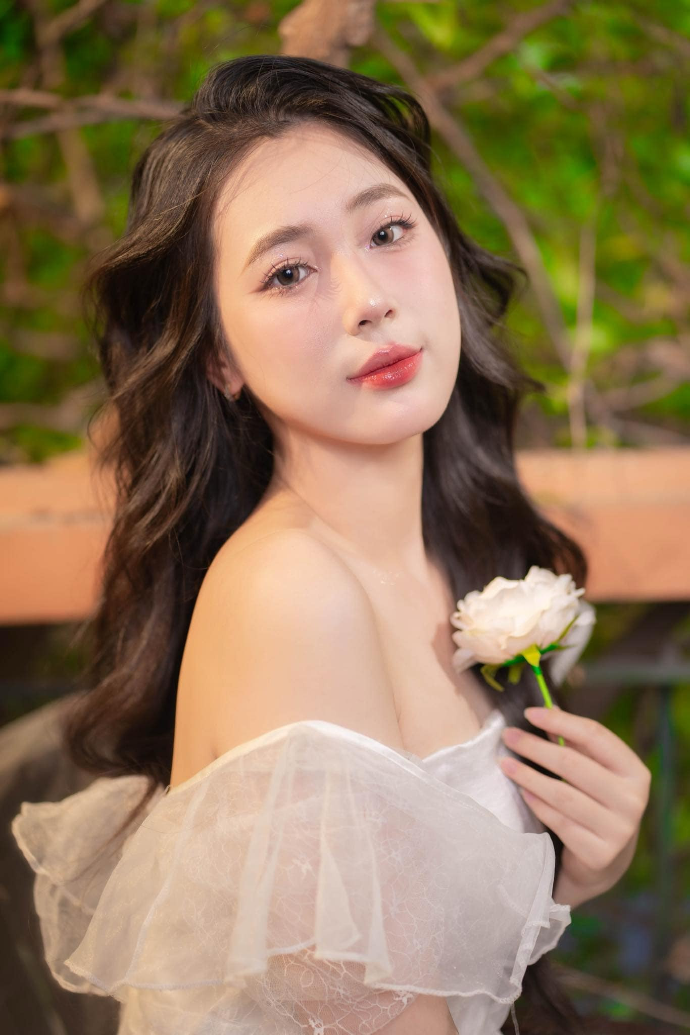 Phương Chi đã trả lời rằng cô tự tin nhất với khả năng học hỏi không ngừng nghỉ, không ngại học những cái khó để bản thân được phát triển toàn diện.