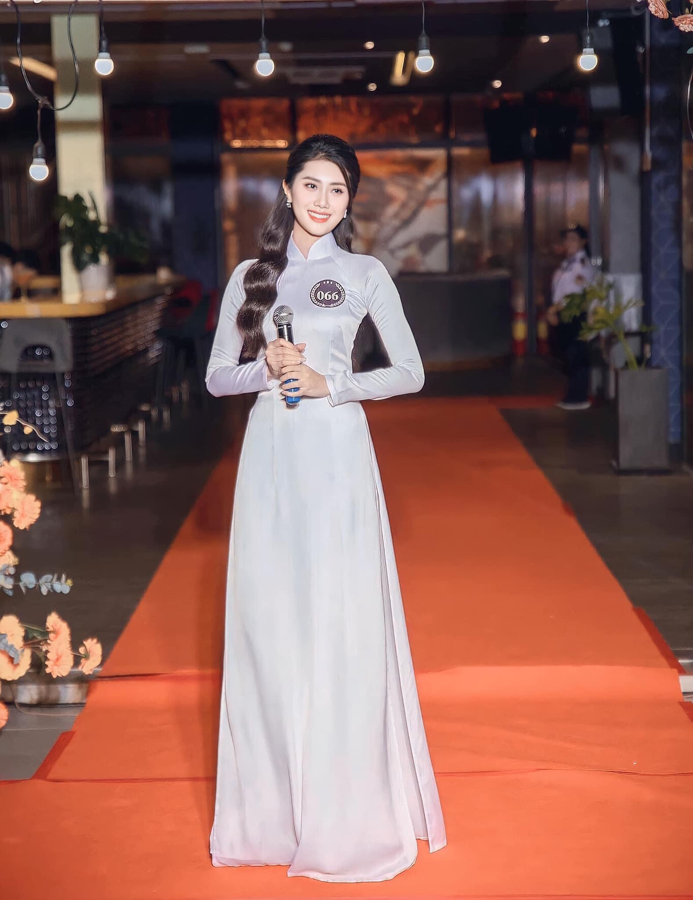 Thùy Nhiên nói cô muốn học tập thật tốt ngành Quản trị kinh doanh để phát triển toàn diện kiến thức về thương mại, kinh tế, nhân sự, truyền thông, tài chính, kế toán. Những yếu tố này giúp cô hoàn thiện bản thân và hướng tới phiên bản tốt hơn trong tương lai.