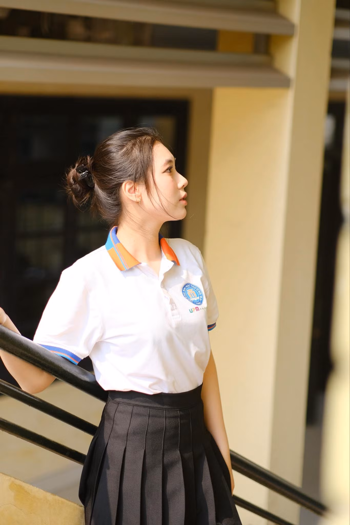 “Đến với Hoa hậu Việt Nam 2024, tôi tự nhủ luôn cố gắng hết mình, nghiêm túc nhưng không quá áp lực, hướng tới vị trí cao nhất mà bản thân có thể đạt được để không nuối tiếc”, cô nói.
