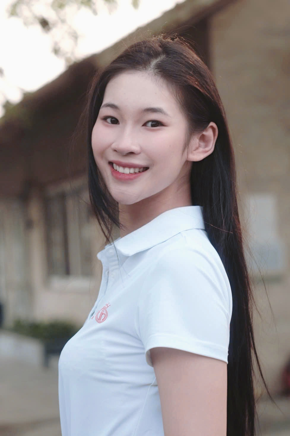 “Bác sĩ nhận xét rằng các chỉ số cơ thể của tôi thể hiện một lối sống lành mạnh và sự chăm sóc bản thân kỹ lưỡng, điều này càng khẳng định niềm tin của tôi vào tầm quan trọng của việc rèn luyện thể chất và duy trì sức khỏe”, cô nói.