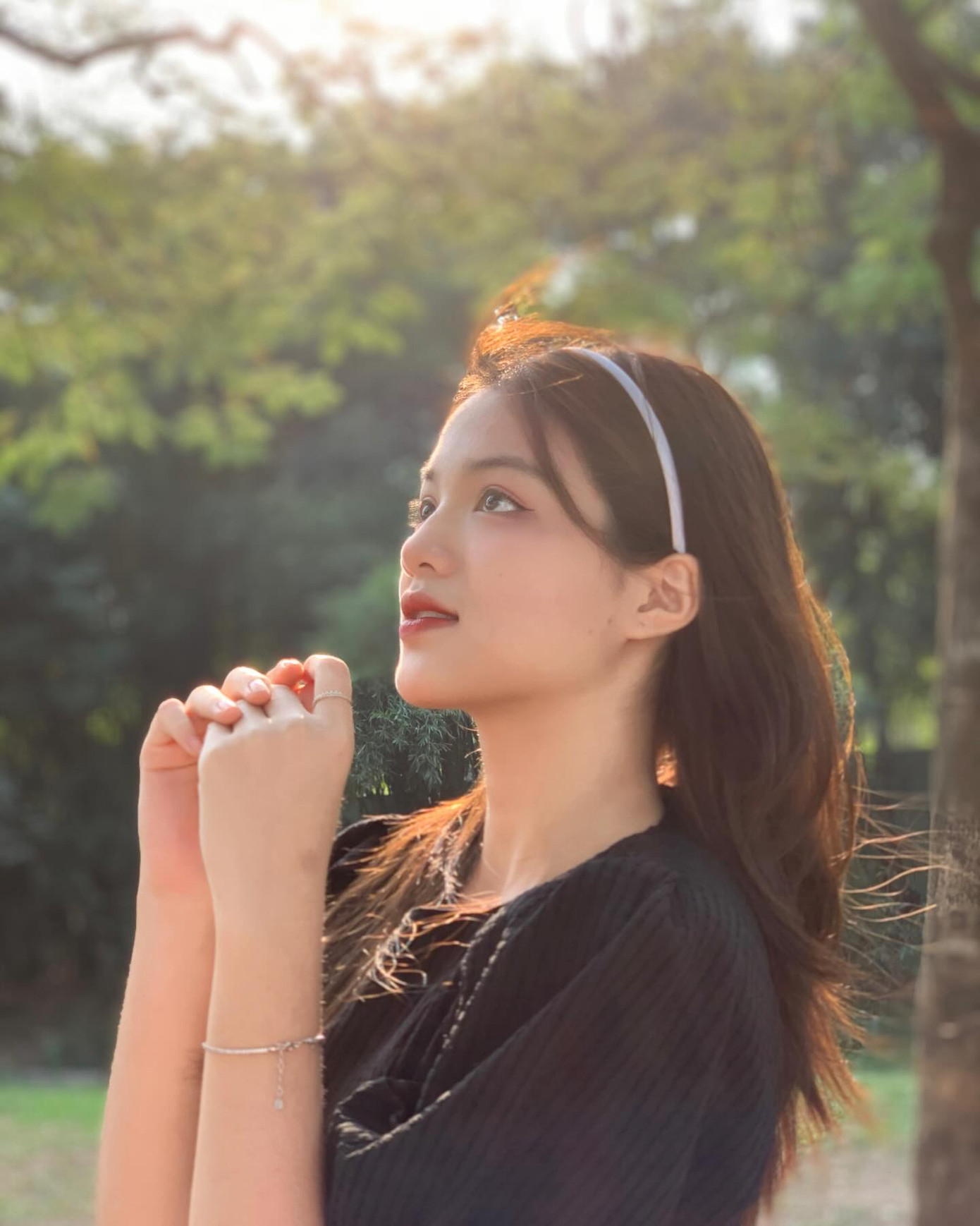 Minh Thu có chế độ ăn lành mạnh nhưng không quá khắt khe. Cô nói: "Tôi tập trung vào việc duy trì vóc dáng khỏe mạnh, không kiêng khem quá mức".