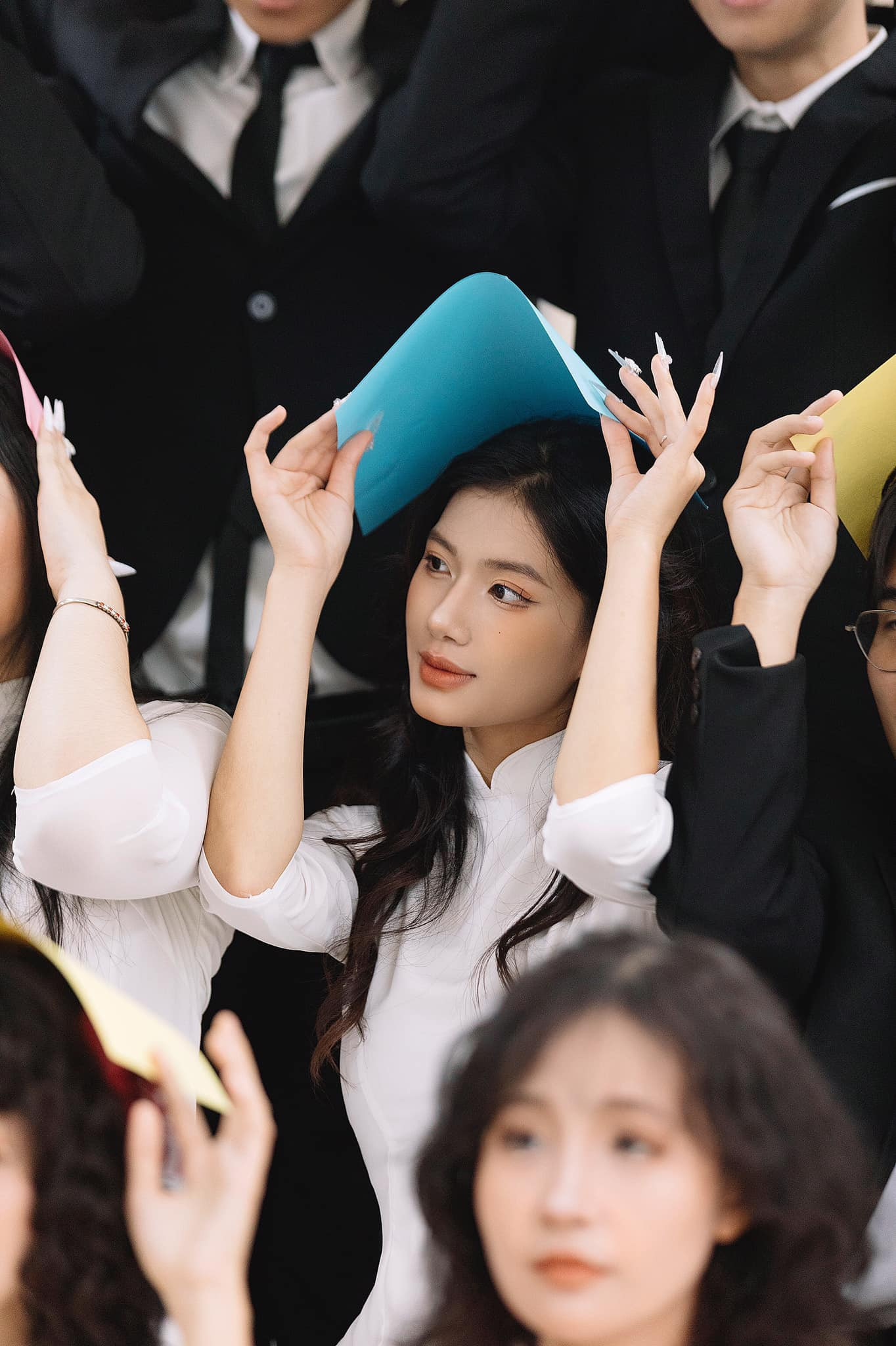 Ngay sau khi đạt danh hiệu á khôi 2 UEB charming, Ngọc Anh biết đến cuộc thi Hoa hậu Việt Nam 2024 thông qua đoàn trường. “Tôi tin rằng đây là cơ hội hiếm có, nếu không biết nắm bắt thì cơ hội không quay lại nữa. Sau khi được tiếp sức từ gia đình, thầy cô, bạn bè, cùng với sự tìm hiểu về cuộc thi sắc đẹp danh giá bậc nhất này, tôi đã mạnh dạn đăng ký”, cô nói.