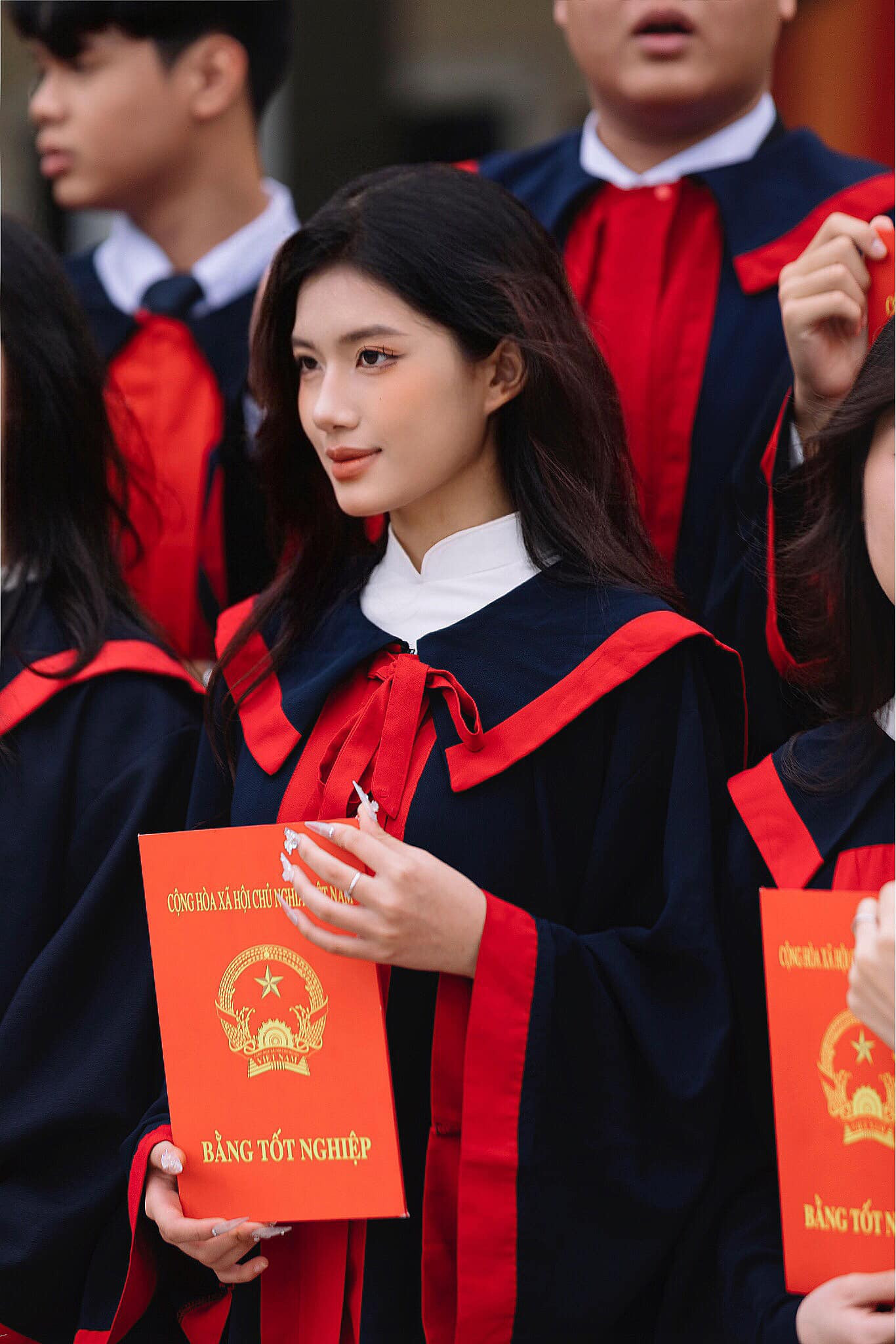 Ngay sau khi đạt danh hiệu á khôi 2 UEB charming, Ngọc Anh biết đến cuộc thi Hoa hậu Việt Nam 2024 thông qua đoàn trường. “Tôi tin rằng đây là cơ hội hiếm có, nếu không biết nắm bắt thì cơ hội không quay lại nữa. Sau khi được tiếp sức từ gia đình, thầy cô, bạn bè, cùng với sự tìm hiểu về cuộc thi sắc đẹp danh giá bậc nhất này, tôi đã mạnh dạn đăng ký”, cô nói.